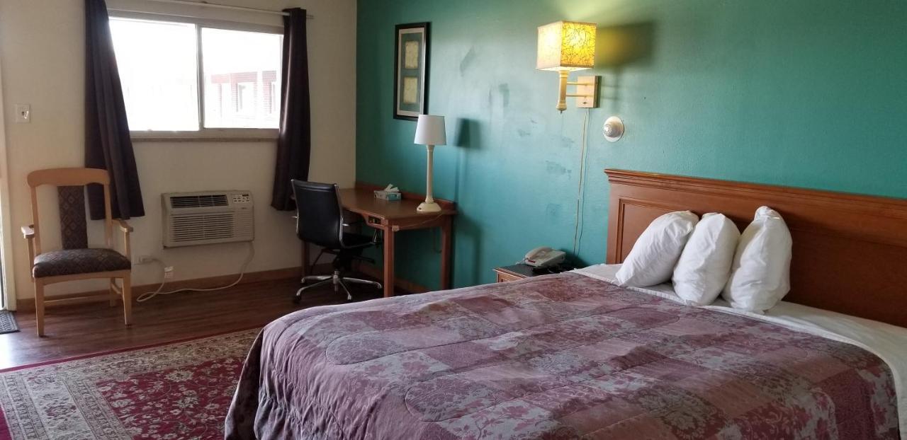 Americas Best Value Inn Greeley Evans Dış mekan fotoğraf